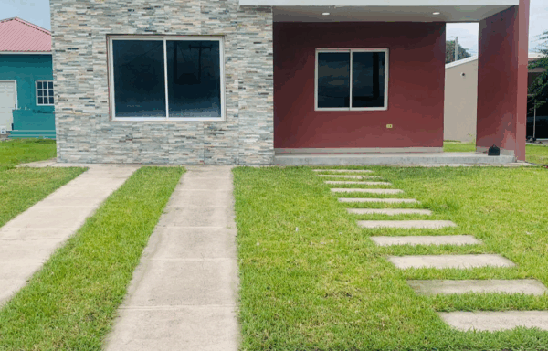 Residencial Ciudad Galilea, Casa y Solar Adicional