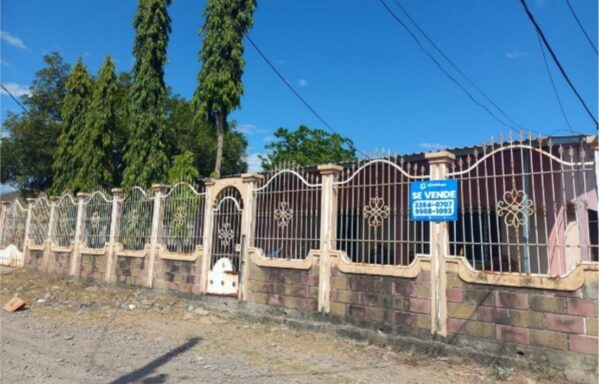 Solar y Casa. Barrio Nueva Esperanza, Nacaome, Valle.